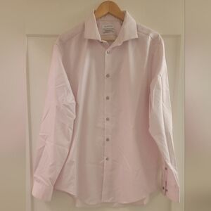 Calvin Klein Slim Fit Light Pink Button-Down Dress Shirt in size:XL